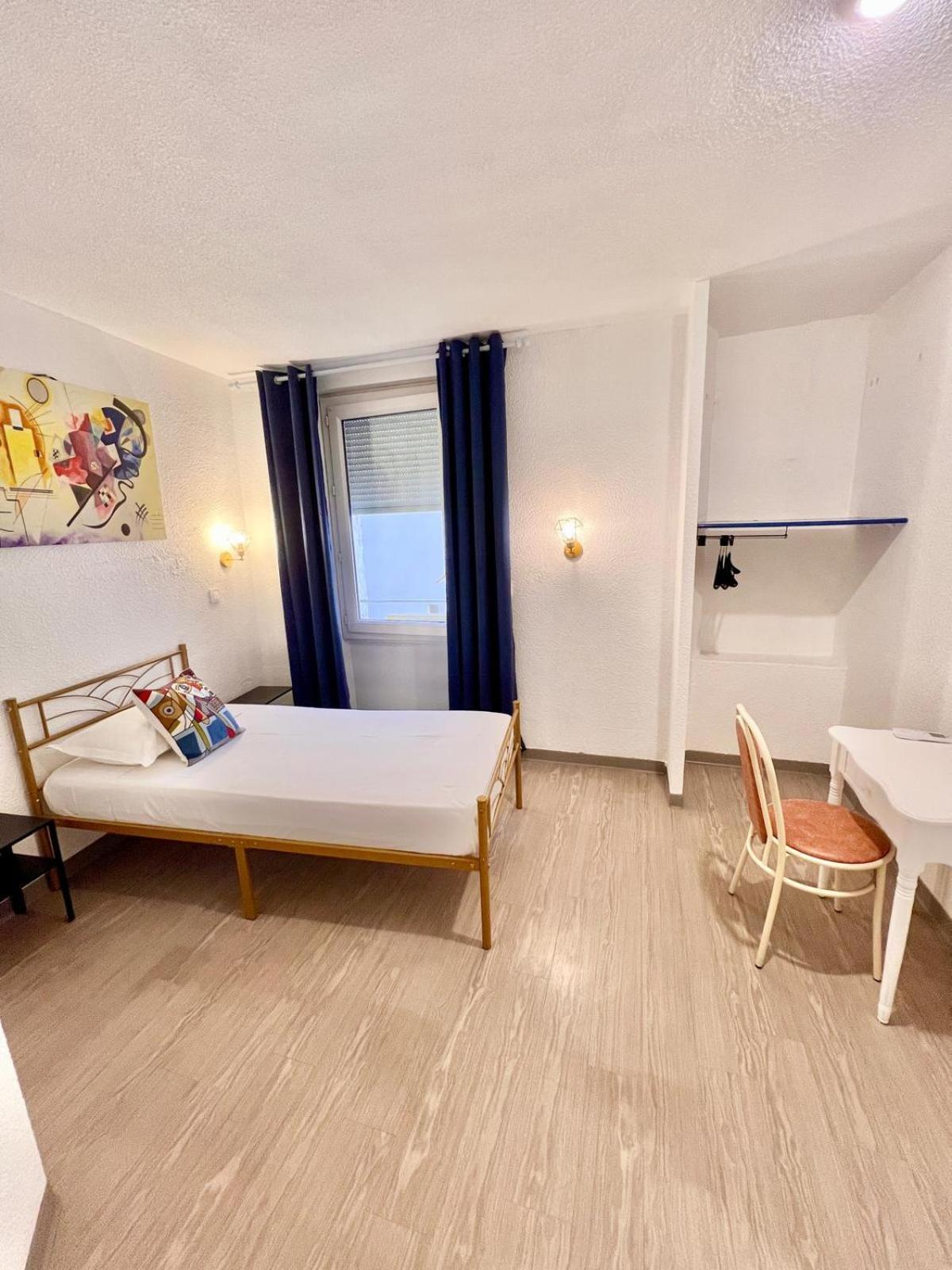 Appia Hotel Cannes Exterior photo
